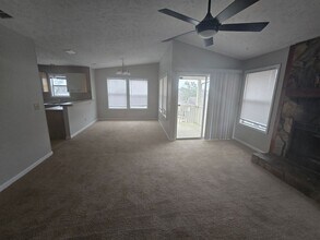 1022 Wood Creek Dr in Fayetteville, NC - Building Photo - Building Photo