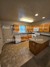 1419 Blossom Ln in Ogden, UT - Building Photo - Building Photo