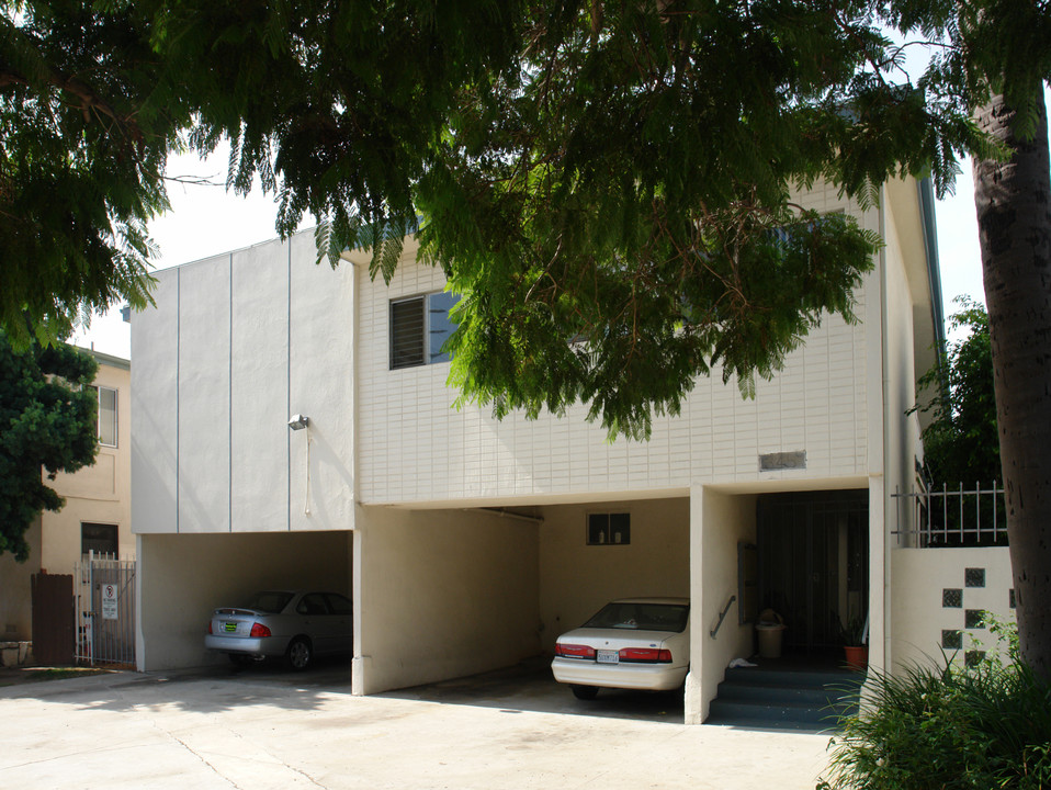 3451 Vinton Ave in Los Angeles, CA - Building Photo