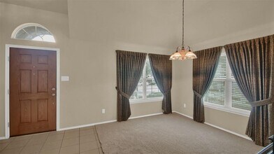 11017 Casitas Dr in Austin, TX - Building Photo - Building Photo