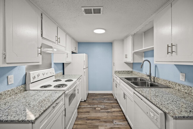 Linda Vista Apartments