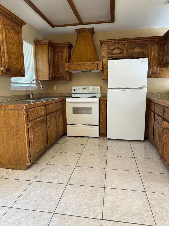 2300 N Erica St in Pharr, TX - Building Photo - Building Photo