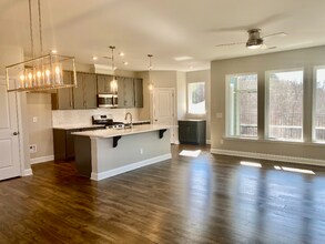 249 Deardom Wy in Chapel Hill, NC - Building Photo - Building Photo