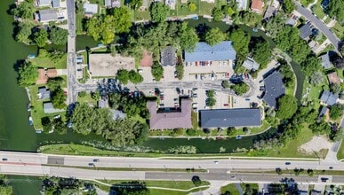 701 Pirate Island Rd in Monona, WI - Building Photo - Building Photo