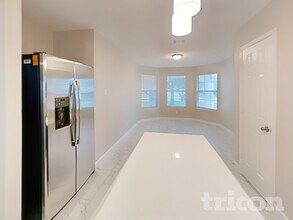 240 Pine Crest Dr in Justin, TX - Foto de edificio - Building Photo