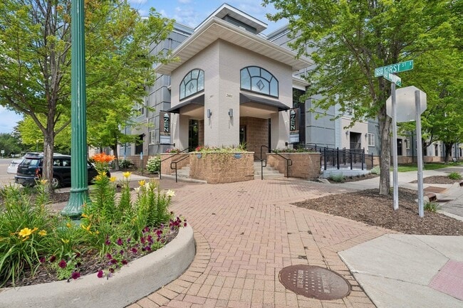 Zen Chaska in Chaska, MN - Foto de edificio - Building Photo
