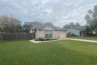 9730 Hidden Swan in San Antonio, TX - Building Photo