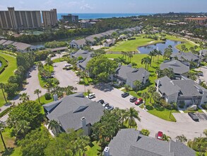 102 Clubhouse Cir in Jupiter, FL - Building Photo - Building Photo