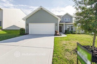 12915 Longstraw Rd in Charlotte, NC - Building Photo