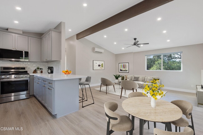 313 Raymond St in Ojai, CA - Building Photo - Building Photo