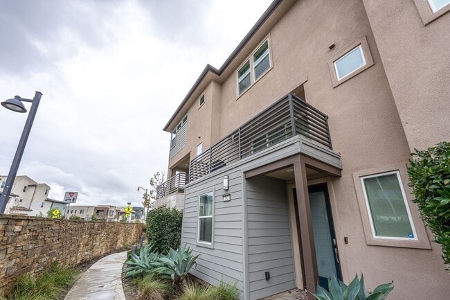 232 Keeper in Irvine, CA - Building Photo - Building Photo