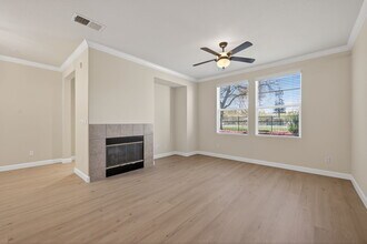 8188 Crystal Walk Cir in Elk Grove, CA - Building Photo - Building Photo