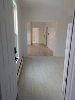 148 Bartlett St in Lewiston, ME - Building Photo