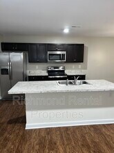 1503 Stonewall Manor Dr in Henrico, VA - Building Photo - Building Photo