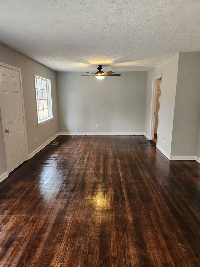 4025 Carol Dr in Jackson, MS - Building Photo - Building Photo