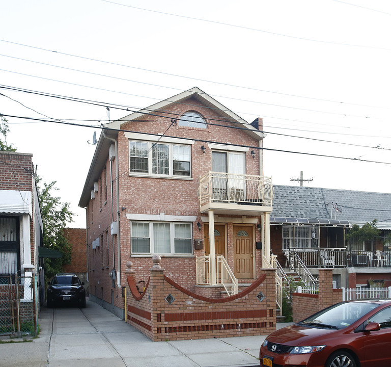 1059 Hegeman Ave in Brooklyn, NY - Building Photo