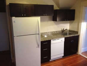 4236 Francis Ave N, Unit 2 in Seattle, WA - Building Photo - Building Photo