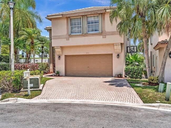 214 La Costa Ct in Weston, FL - Building Photo - Building Photo