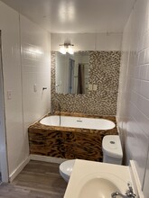 622 Squires Row in Canyon Lake, TX - Building Photo - Building Photo
