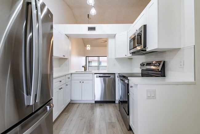 property at 5590 Courtyard Dr