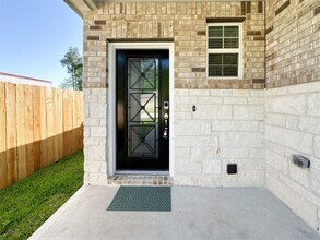164 Valiant Ridge Trail in Magnolia, TX - Foto de edificio - Building Photo