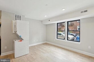 1164 S 18th St, Unit 1 in Philadelphia, PA - Building Photo - Building Photo