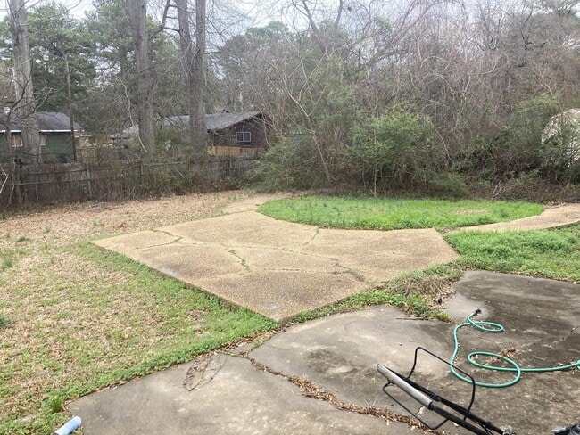 147 Strafford St in Jackson, MS - Building Photo - Building Photo