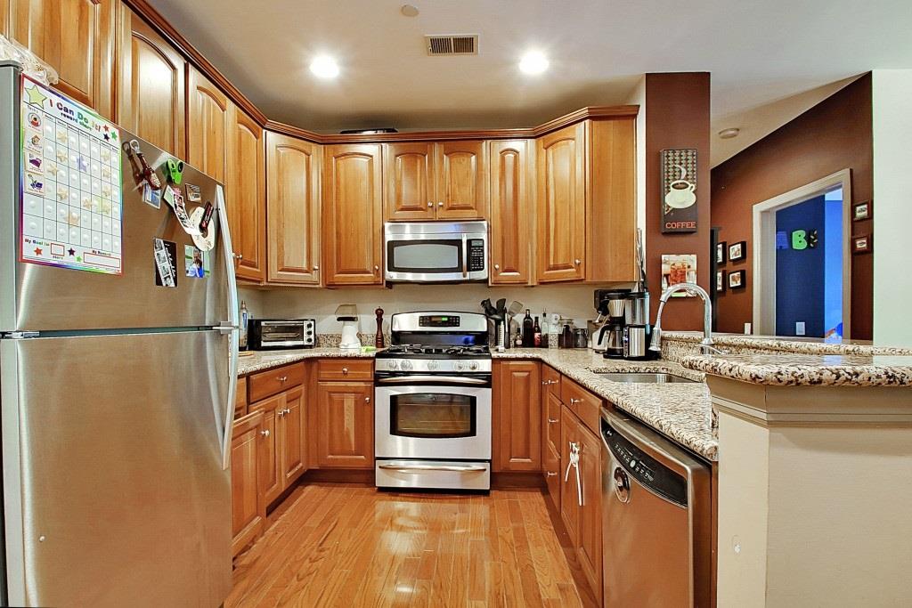 7400 River Rd in North Bergen, NJ - Building Photo