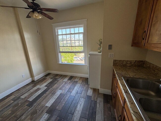1628 W 24th St, Unit Apartment for rent in Los Angeles, CA - Building Photo - Building Photo