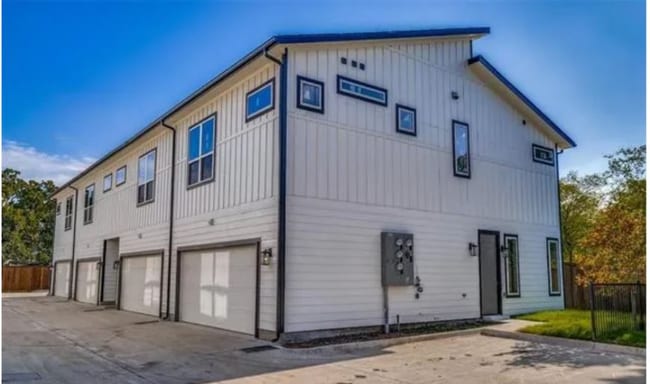 property at 2112 Shea Rd