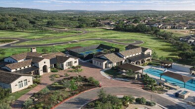 138 Rivalto Dr in Horseshoe Bay, TX - Building Photo - Building Photo
