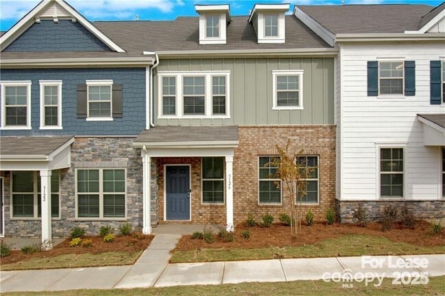 3126 Glenn Hope Wy
