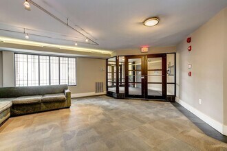 2320 Wisconsin Ave NW in Washington, DC - Building Photo - Building Photo