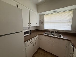 3385 S Highlands Ave in Inverness, FL - Building Photo - Building Photo