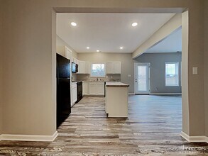 1096 Tomahawk Pl in Martinsville, IN - Foto de edificio - Building Photo