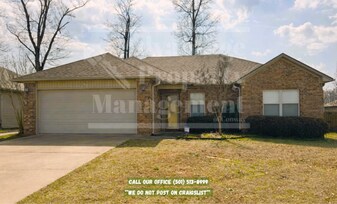 145 Peach St in Austin, AR - Building Photo