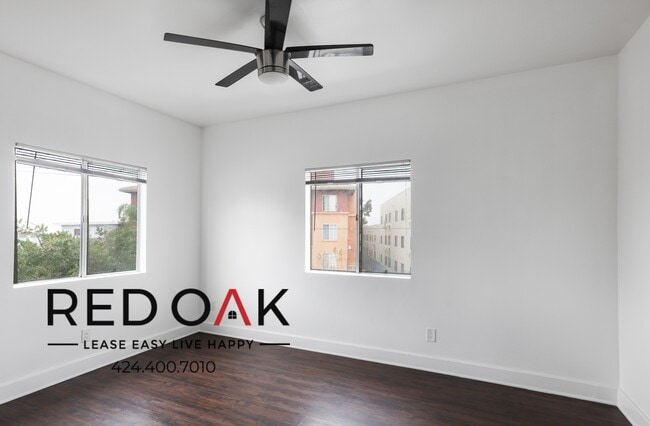 290 Loma Dr in Los Angeles, CA - Building Photo - Building Photo