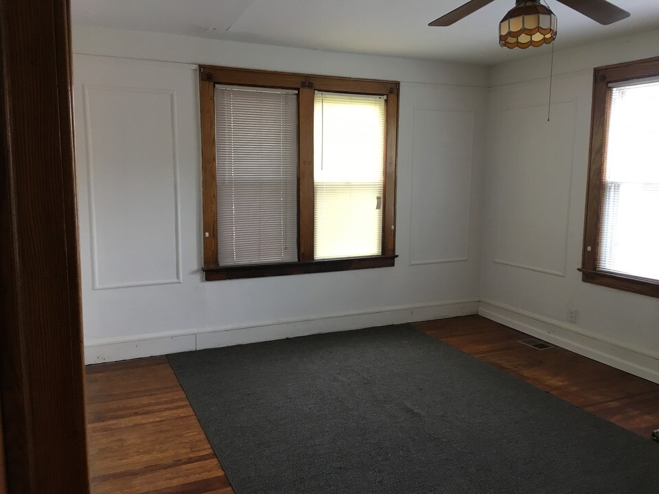 1 Lincoln Blvd, Unit 1 in Clark, NJ - Building Photo