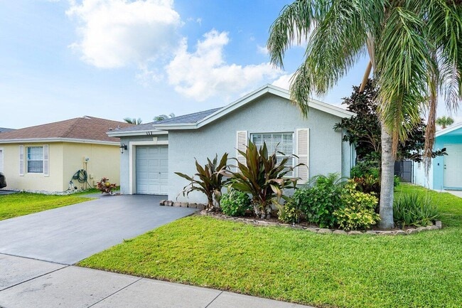 177 Heming Way in Boynton Beach, FL - Building Photo - Building Photo