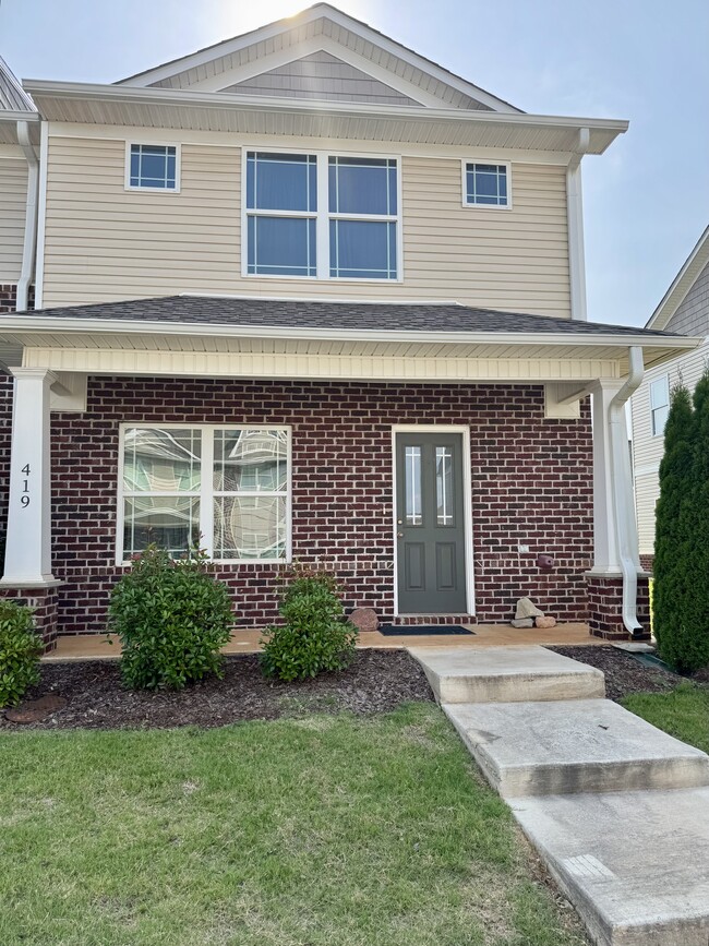 property at 419 Falls Pt SW