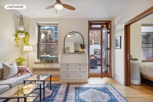 161 Columbia Heights in Brooklyn, NY - Building Photo