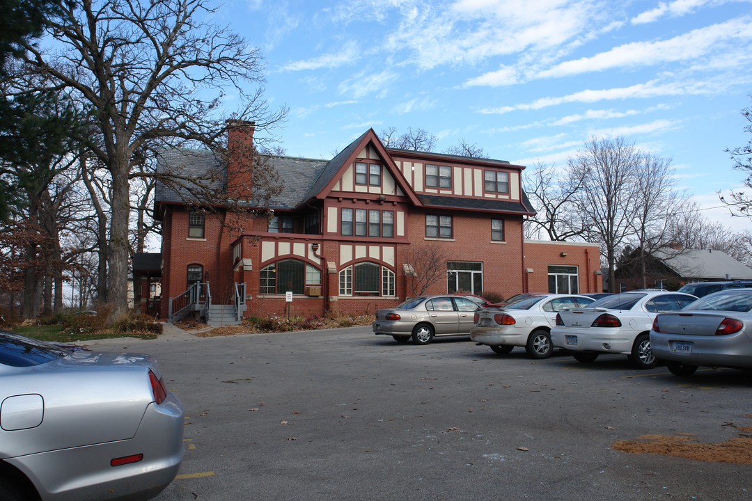 1305 34th St in Des Moines, IA - Foto de edificio