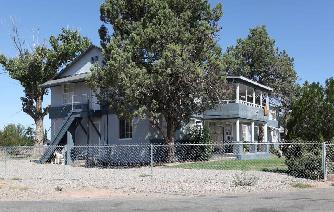 1 Boles Ave in Alamogordo, NM - Foto de edificio