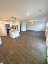 6068 Willutuck Dr in Boiling Springs, SC - Building Photo - Building Photo