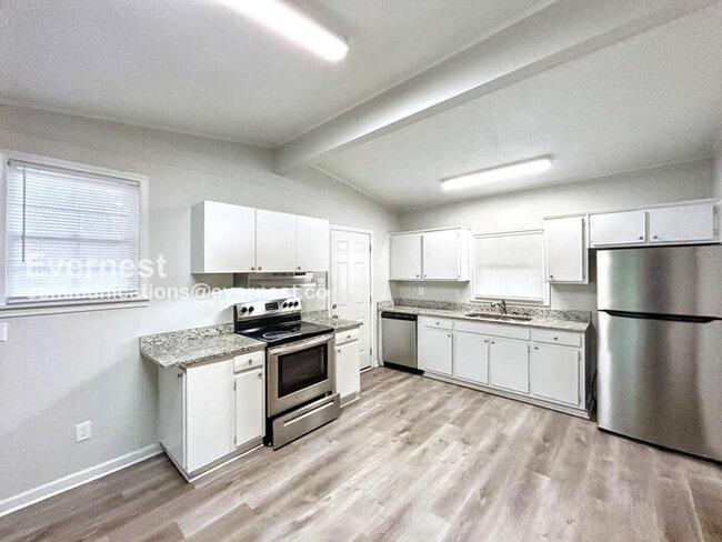 1449 Ticonderoga Dr in Southaven, MS - Building Photo - Building Photo