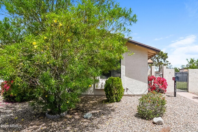 3350 W Country Gables Dr