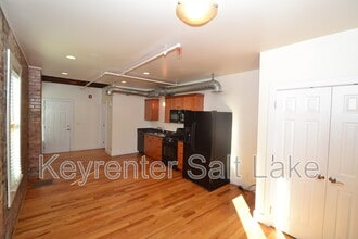 540 N 600 W in Salt Lake City, UT - Building Photo - Building Photo