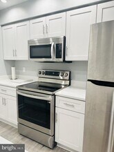 1308 Clifton St NW in Washington, DC - Building Photo - Building Photo