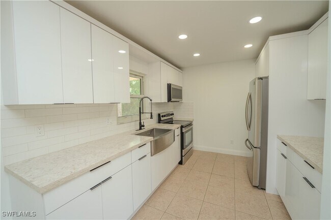 property at 2701 6th St W