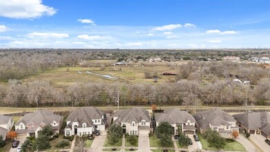 4722 Deepwater Ln in Sugar Land, TX - Building Photo - Building Photo